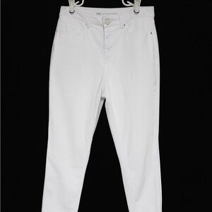 No Boundaries women White Chinos